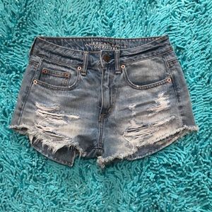 American Eagle High Rise Festival Shorties